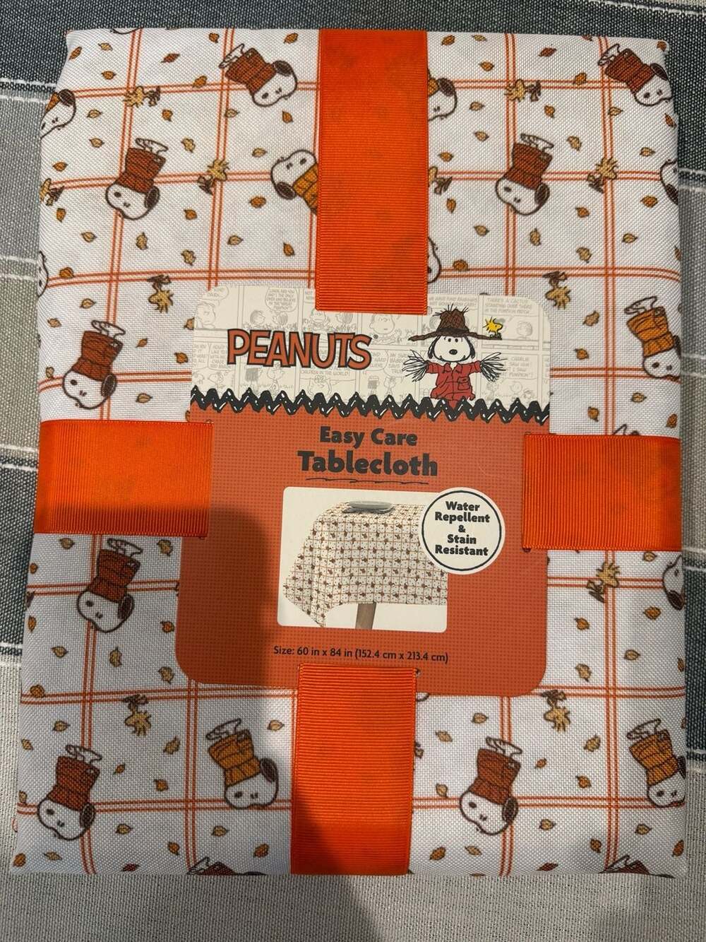 Peanuts Snoopy Fall Tablecloth 60 In X 84 In Plaid